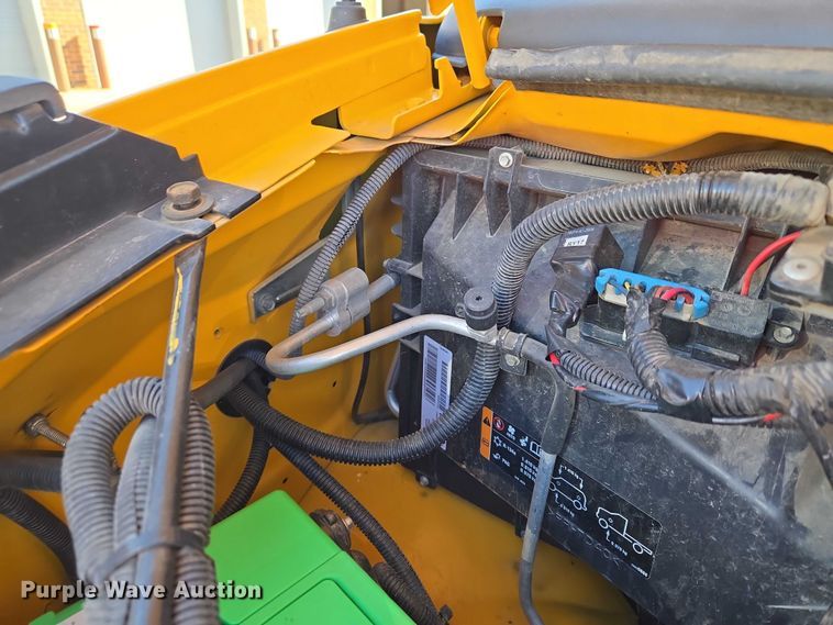 image for item ET5241 2014 Chevrolet Express school bus