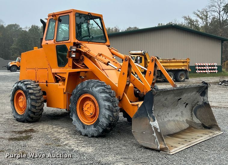 image for item ET6569 1988 Case W20C wheel loader
