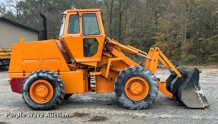 image for item ET6569 1988 Case W20C wheel loader