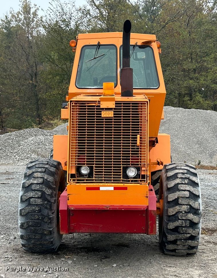 image for item ET6569 1988 Case W20C wheel loader