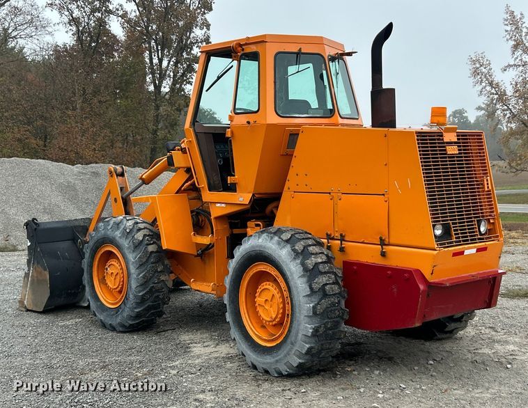 image for item ET6569 1988 Case W20C wheel loader