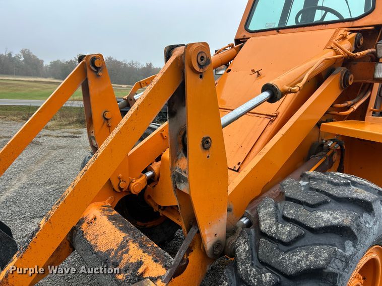 image for item ET6569 1988 Case W20C wheel loader