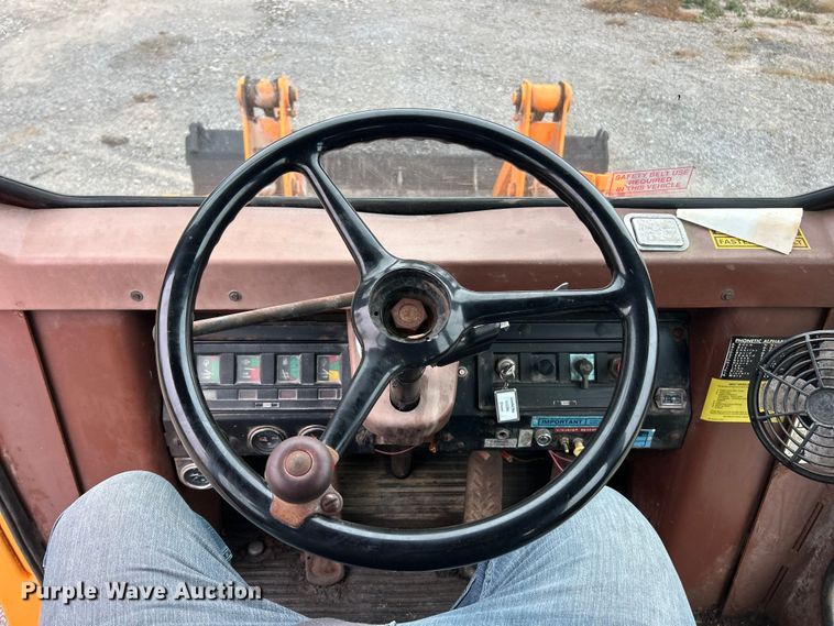 image for item ET6569 1988 Case W20C wheel loader