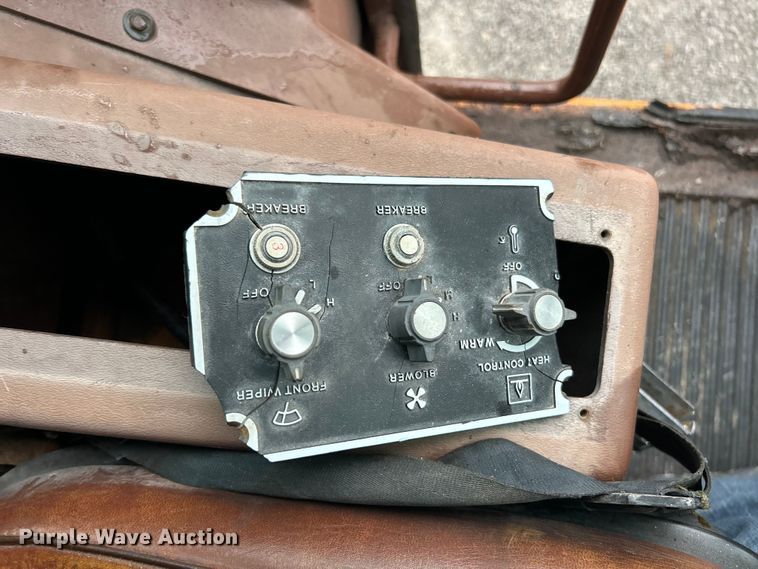 image for item ET6569 1988 Case W20C wheel loader