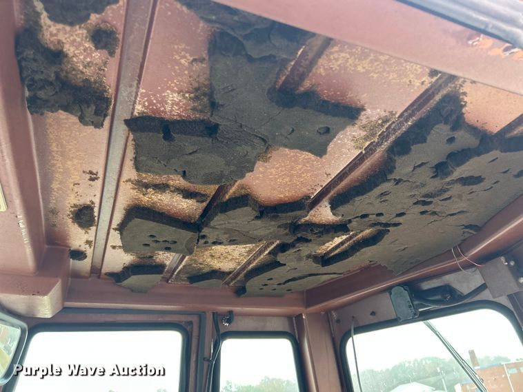 image for item ET6569 1988 Case W20C wheel loader