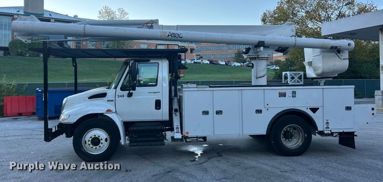 image for item ET6587 2014 International 4300 forestry bucket truck