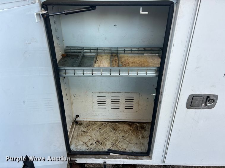 image for item ET6587 2014 International 4300 forestry bucket truck