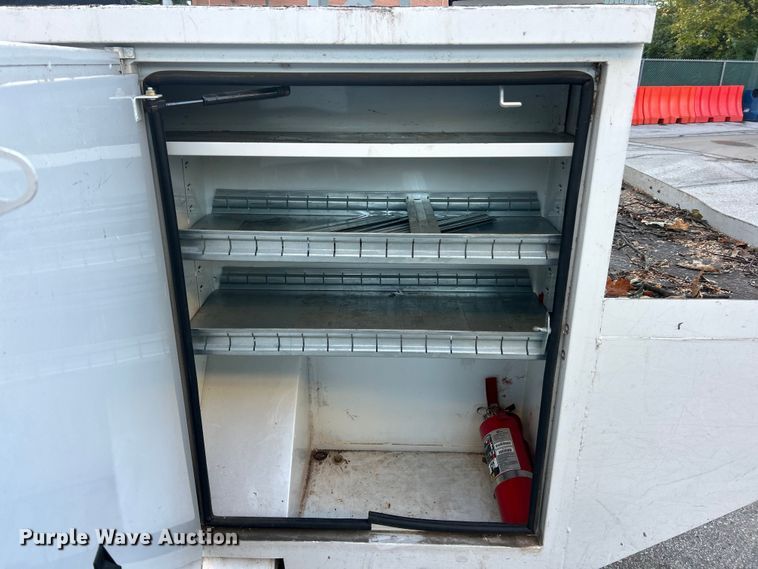 image for item ET6587 2014 International 4300 forestry bucket truck