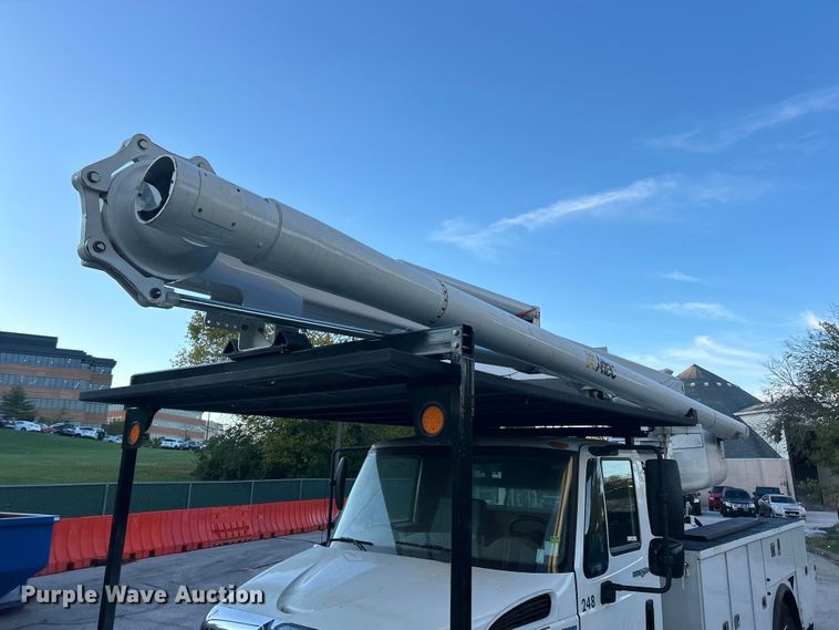 image for item ET6587 2014 International 4300 forestry bucket truck