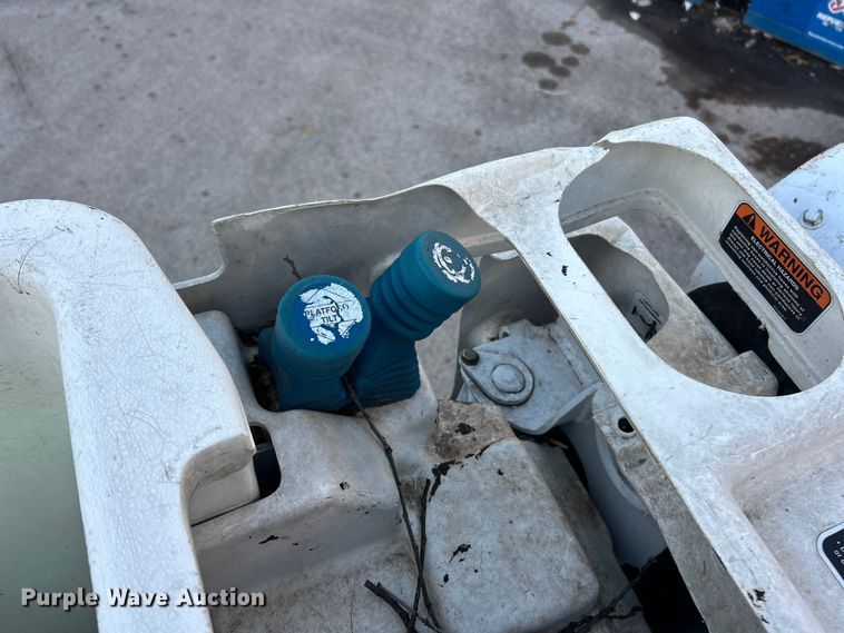 image for item ET6587 2014 International 4300 forestry bucket truck