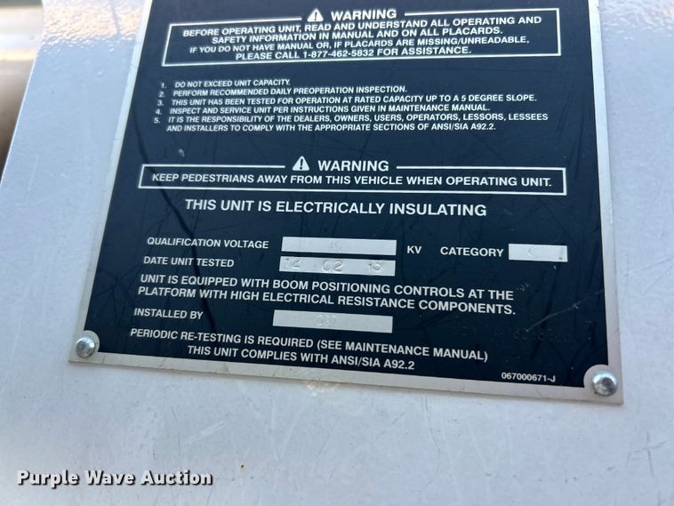 image for item ET6587 2014 International 4300 forestry bucket truck