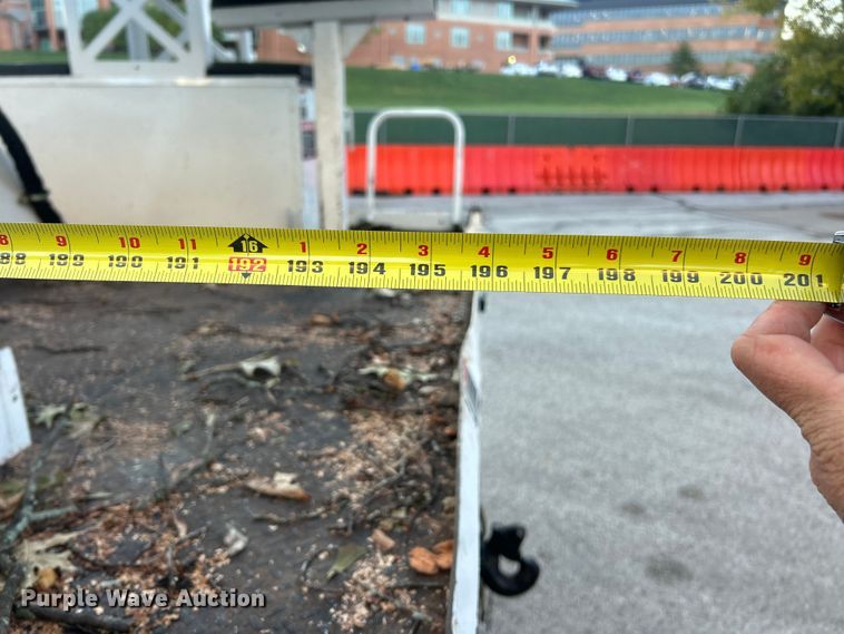 image for item ET6587 2014 International 4300 forestry bucket truck