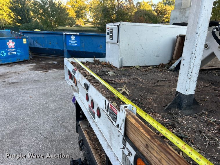 image for item ET6587 2014 International 4300 forestry bucket truck