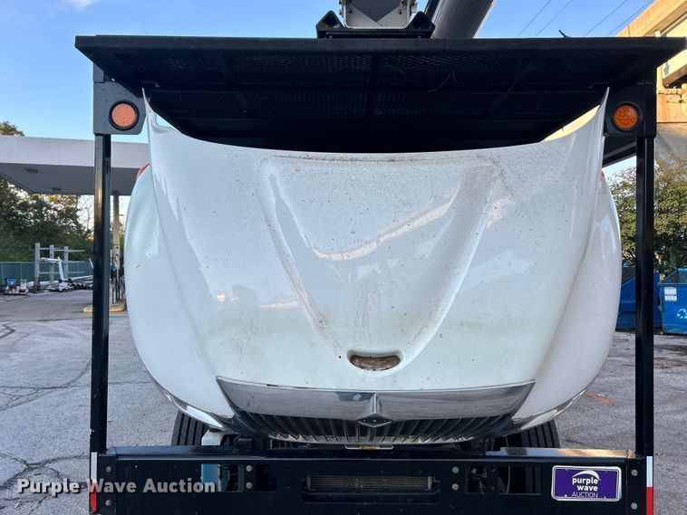 image for item ET6587 2014 International 4300 forestry bucket truck