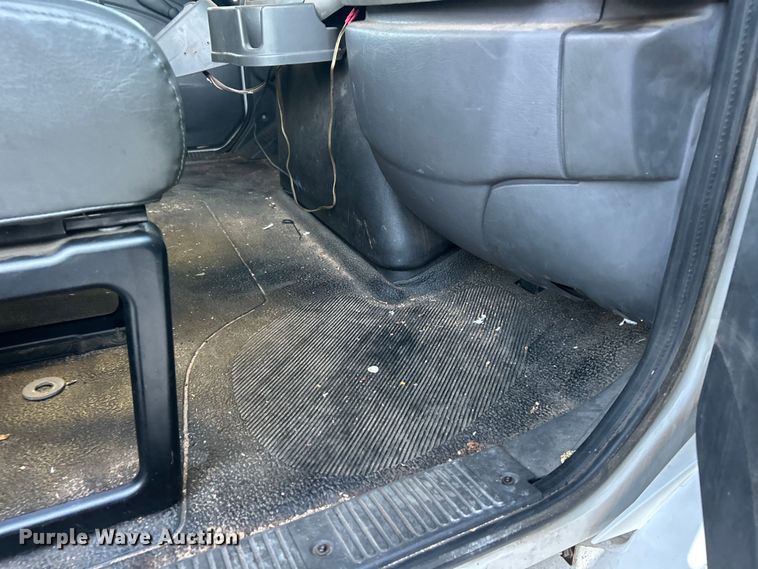 image for item ET6587 2014 International 4300 forestry bucket truck