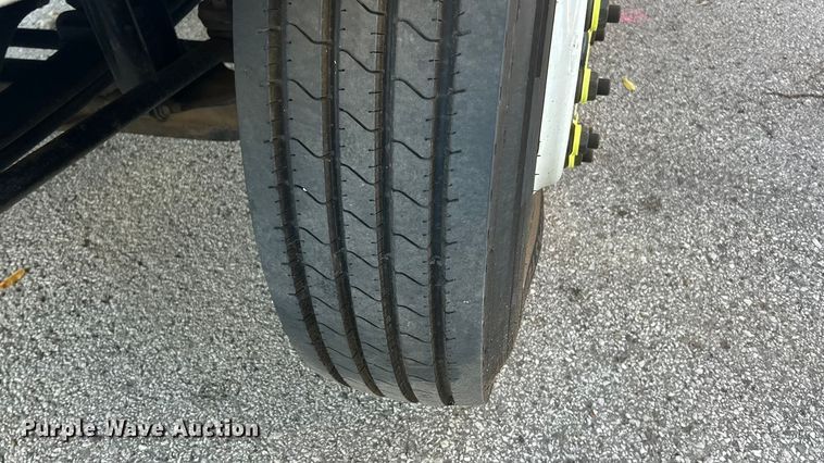 image for item ET6587 2014 International 4300 forestry bucket truck