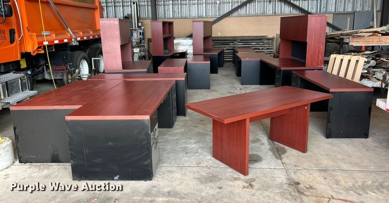 image for item ET6611 (14) desks