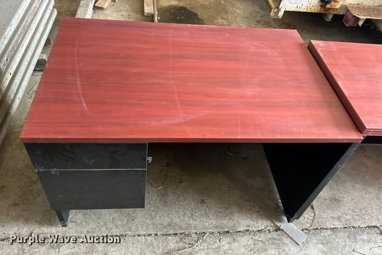 image for item ET6611 (14) desks