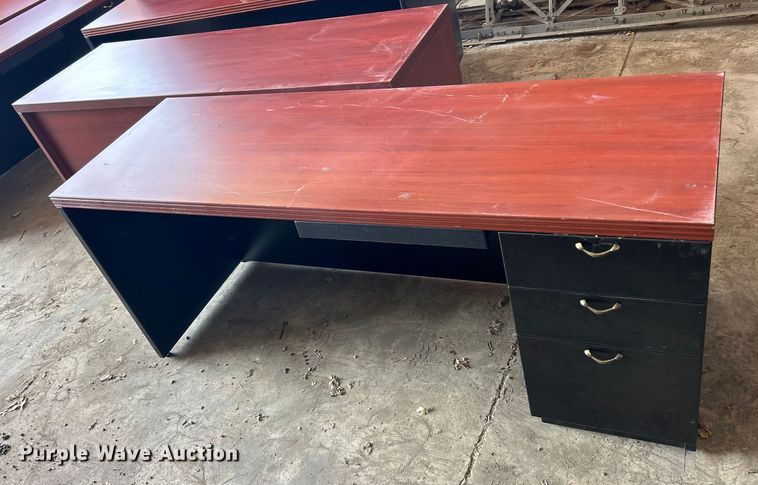 image for item ET6611 (14) desks