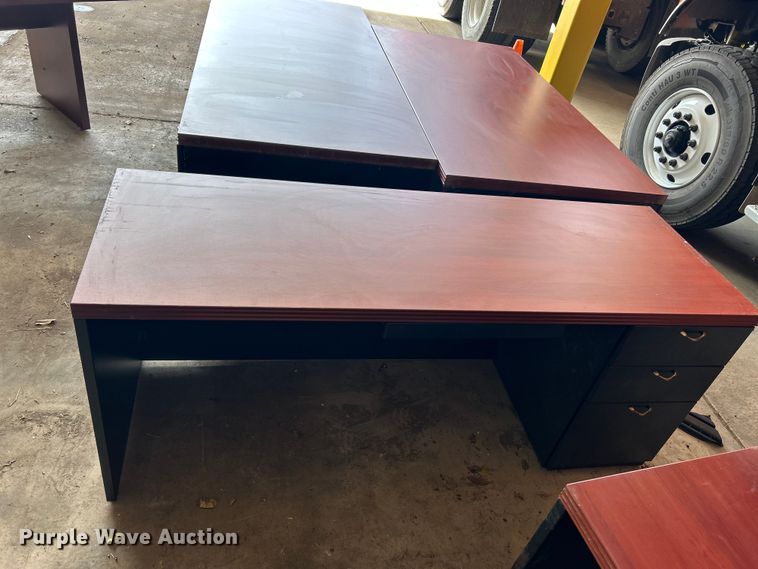 image for item ET6611 (14) desks