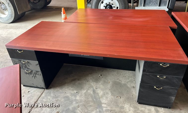 image for item ET6611 (14) desks