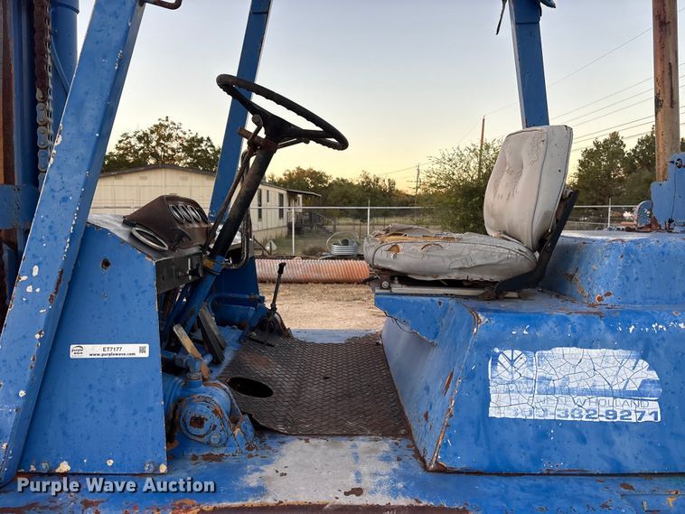 image for item ET7177 Komatsu FD70-3 forklift