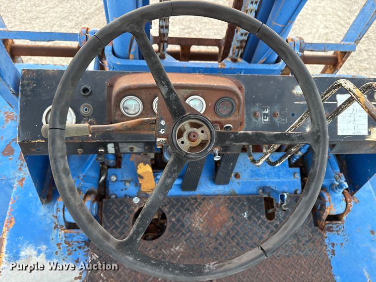 image for item ET7177 Komatsu FD70-3 forklift