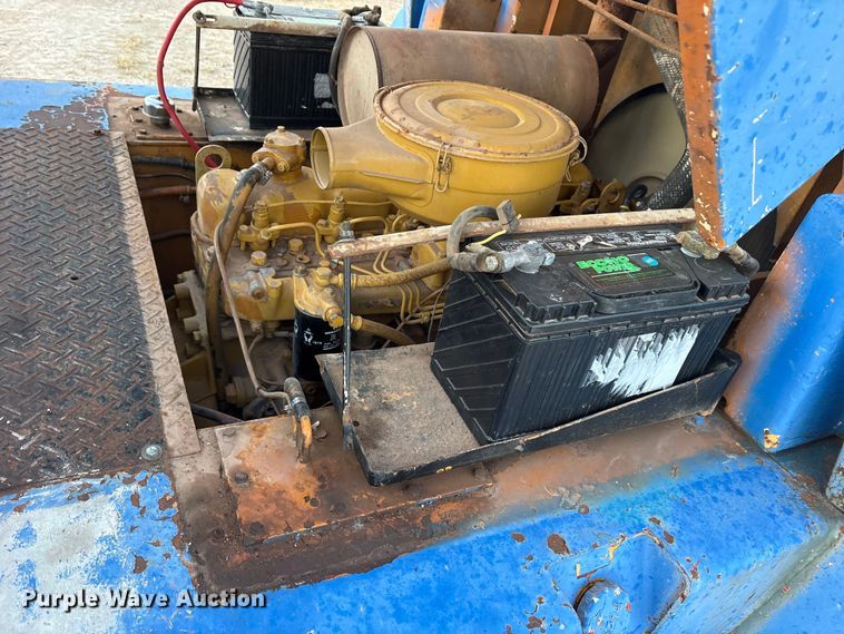 image for item ET7177 Komatsu FD70-3 forklift