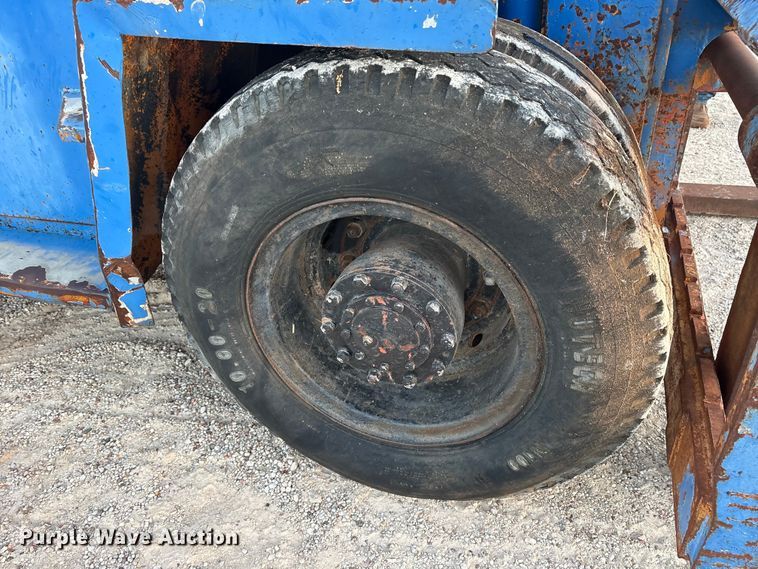 image for item ET7177 Komatsu FD70-3 forklift