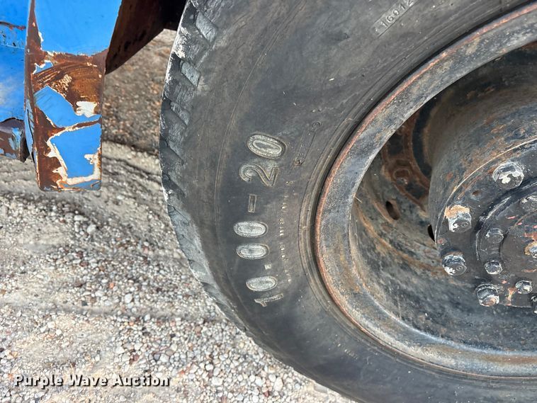 image for item ET7177 Komatsu FD70-3 forklift