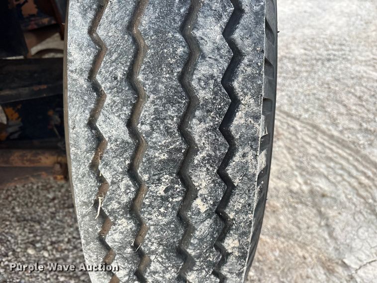 image for item ET7177 Komatsu FD70-3 forklift