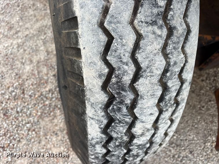 image for item ET7177 Komatsu FD70-3 forklift