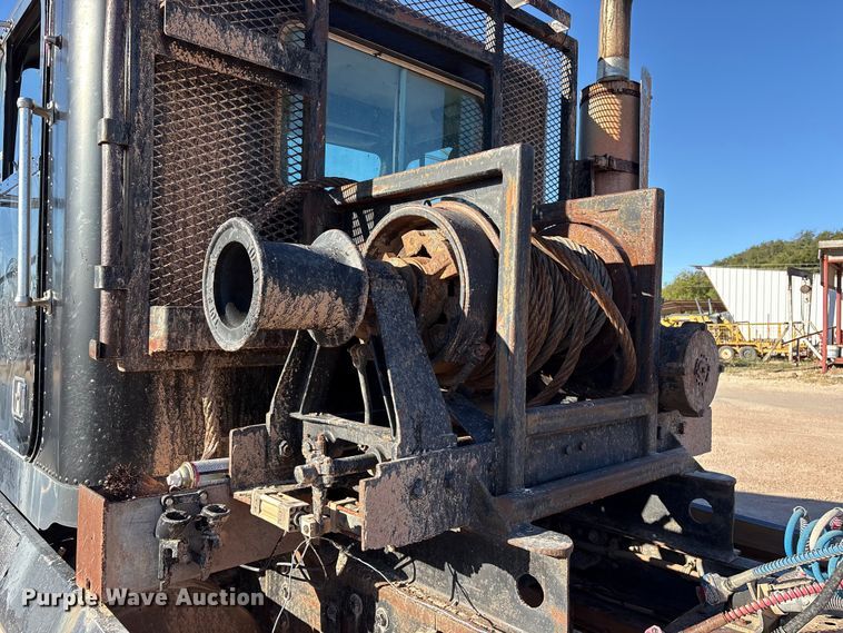 image for item ET7178 1990 Freightliner FLD semi truck