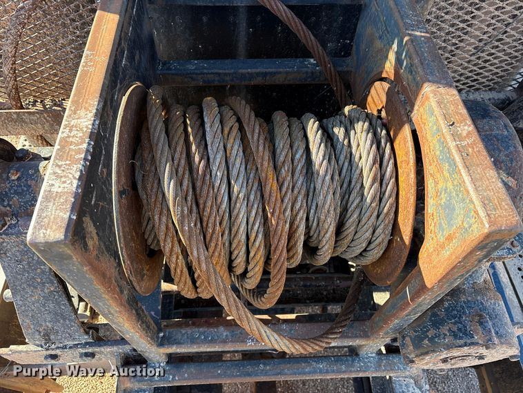 image for item ET7178 1990 Freightliner FLD semi truck