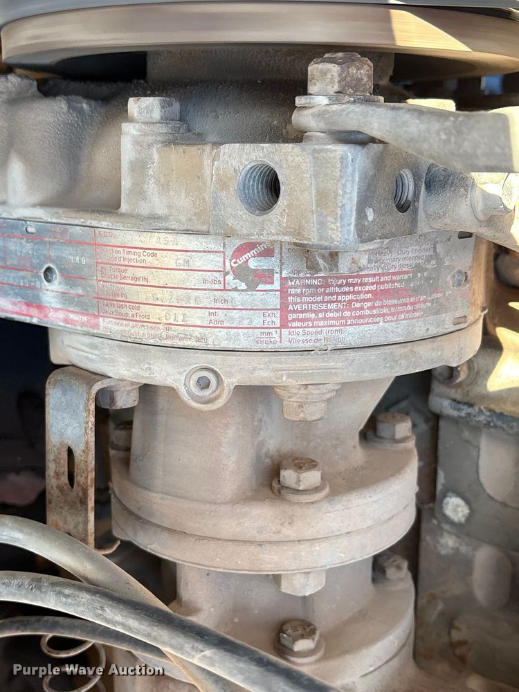 image for item ET7178 1990 Freightliner FLD semi truck