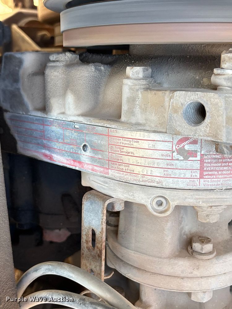 image for item ET7178 1990 Freightliner FLD semi truck