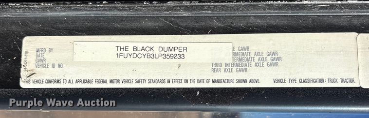 image for item ET7178 1990 Freightliner FLD semi truck