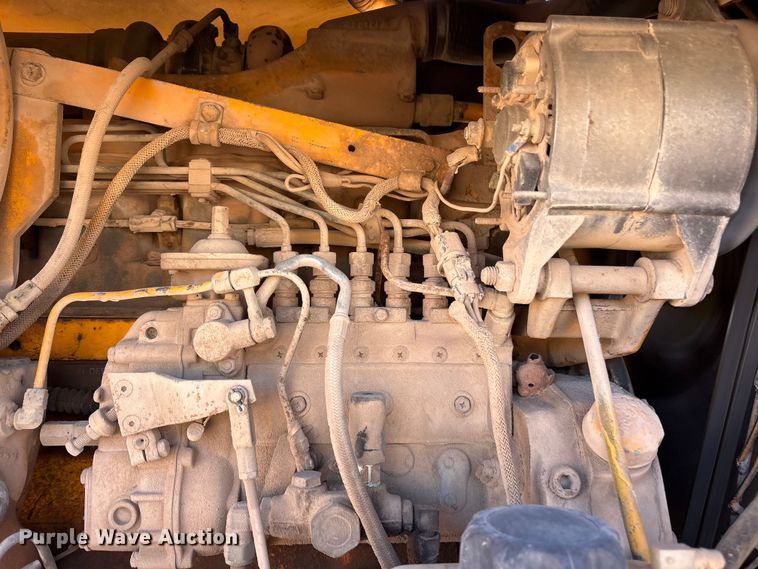 image for item ET7179 1991 John Deere 770BH motor grader
