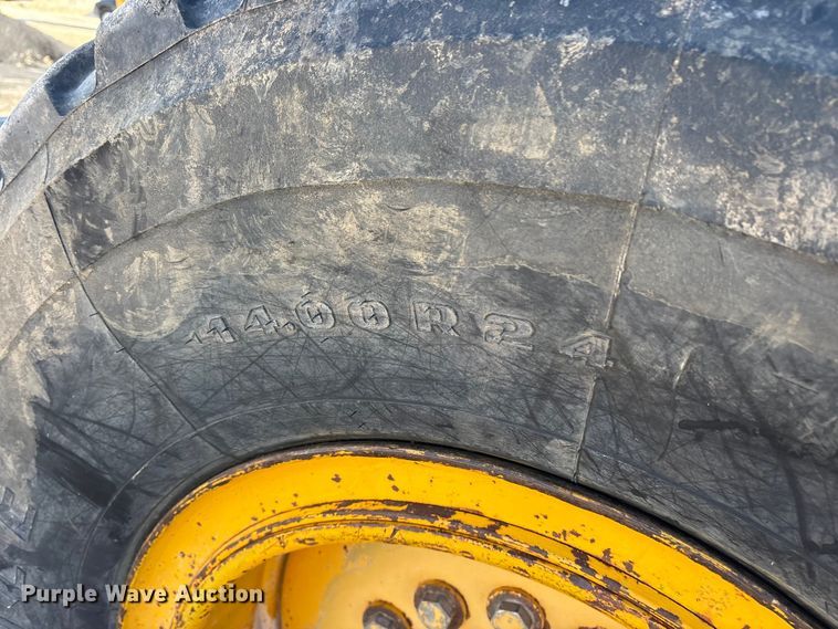 image for item ET7179 1991 John Deere 770BH motor grader