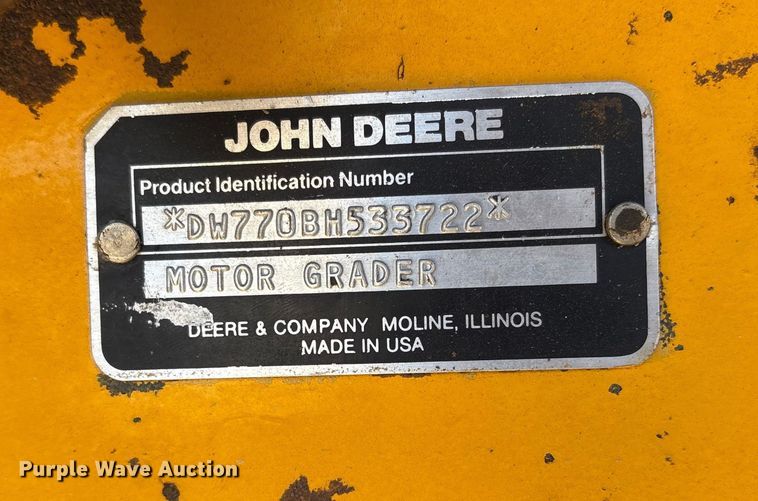 image for item ET7179 1991 John Deere 770BH motor grader