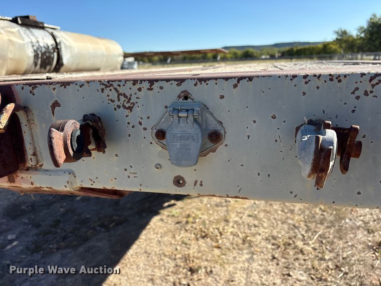 image for item ET7180 1988 Transcraft TL90K-45 flatbed trailer