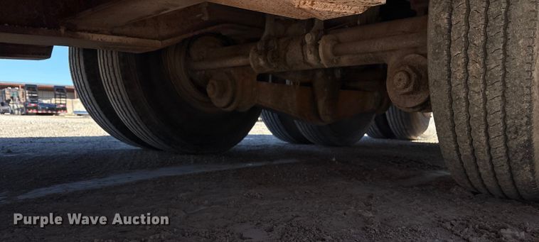 image for item ET7181 1975 Hyster lowboy equipment trailer