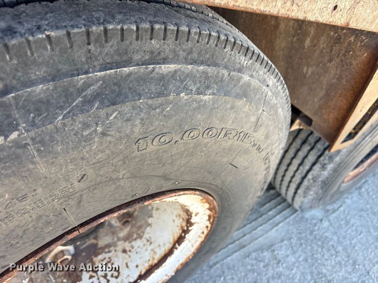 image for item ET7181 1975 Hyster lowboy equipment trailer