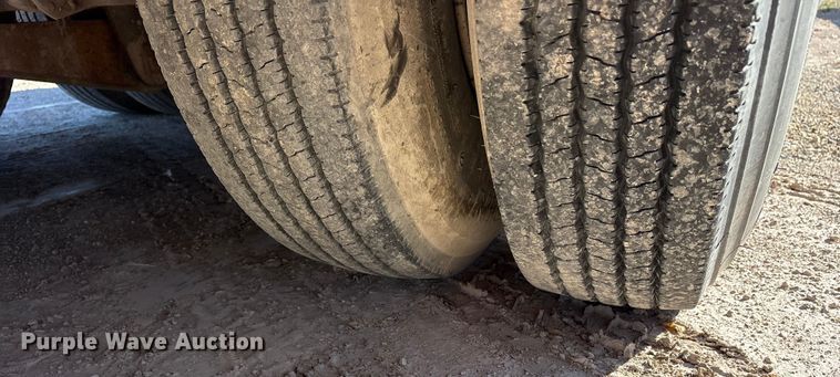 image for item ET7181 1975 Hyster lowboy equipment trailer