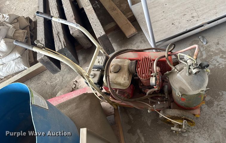 image for item EU2654 Paint striper