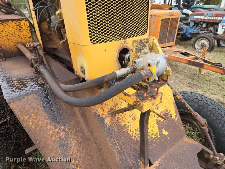 image for item EU3942 Broce Broom broom