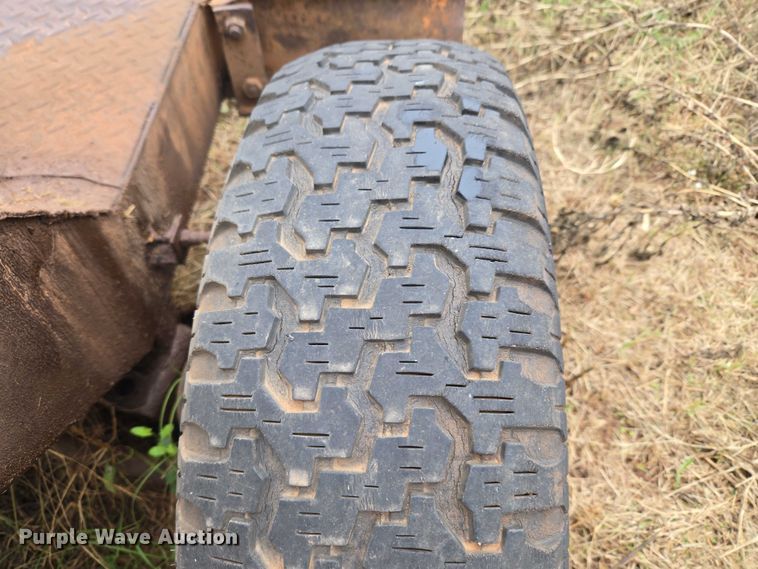 image for item EU3942 Broce Broom broom