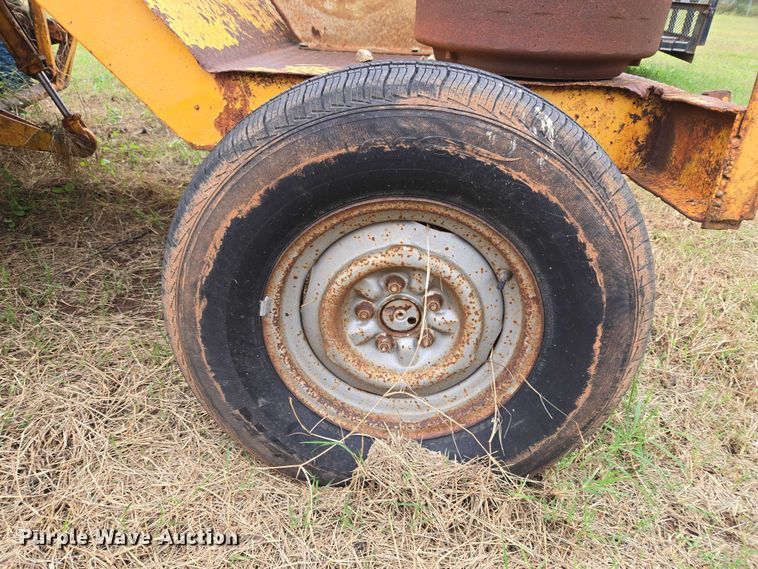 image for item EU3942 Broce Broom broom