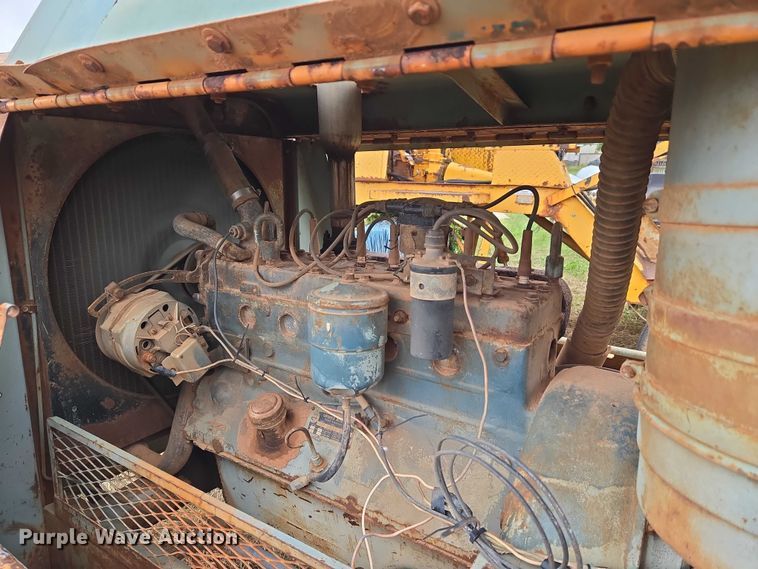 image for item EU3943 1967 Gardner-Denver P150GB air compressor