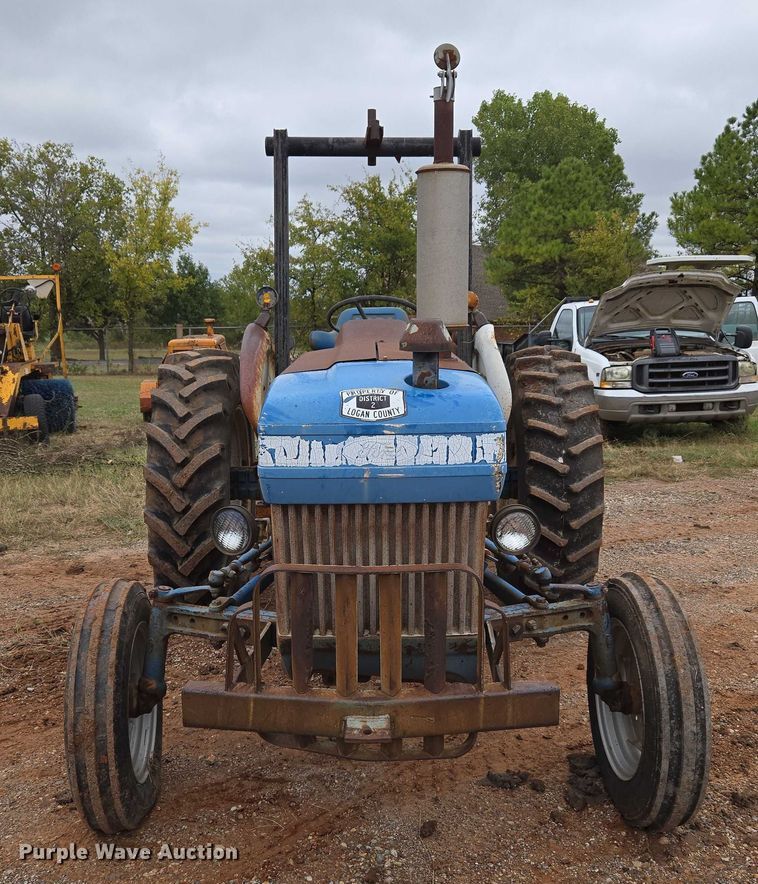 image for item EU3944 1983 Ford 3910 tractor